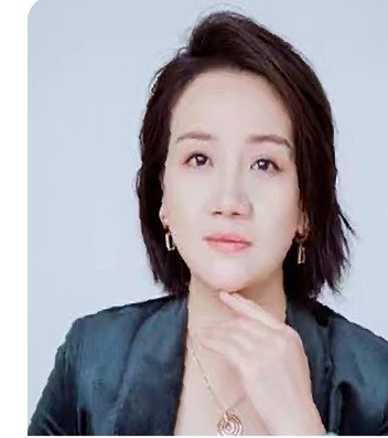 汤玲